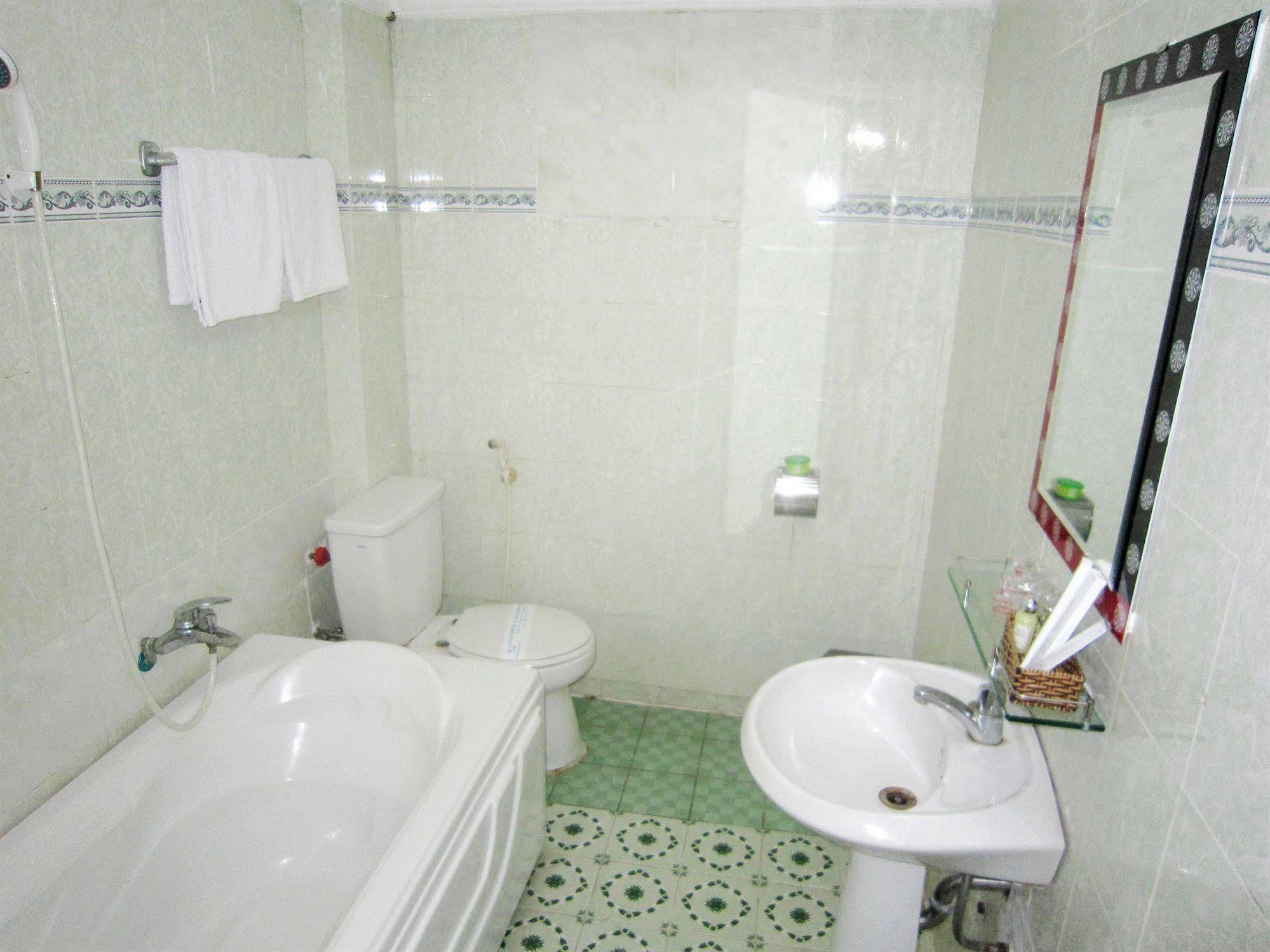 Thanh Hong Hotel Bandar Ho Chi Minh Luaran gambar