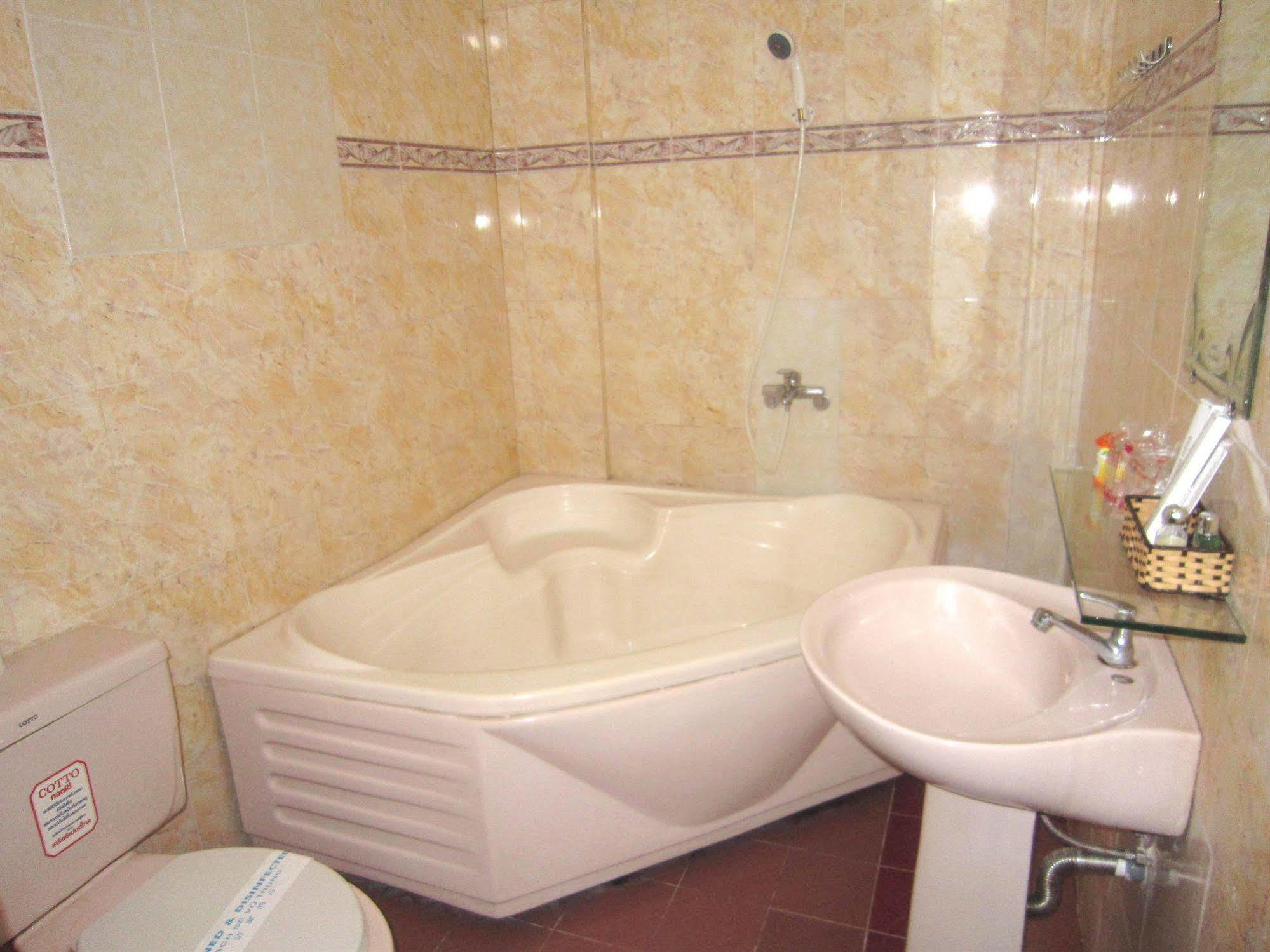 Thanh Hong Hotel Bandar Ho Chi Minh Luaran gambar